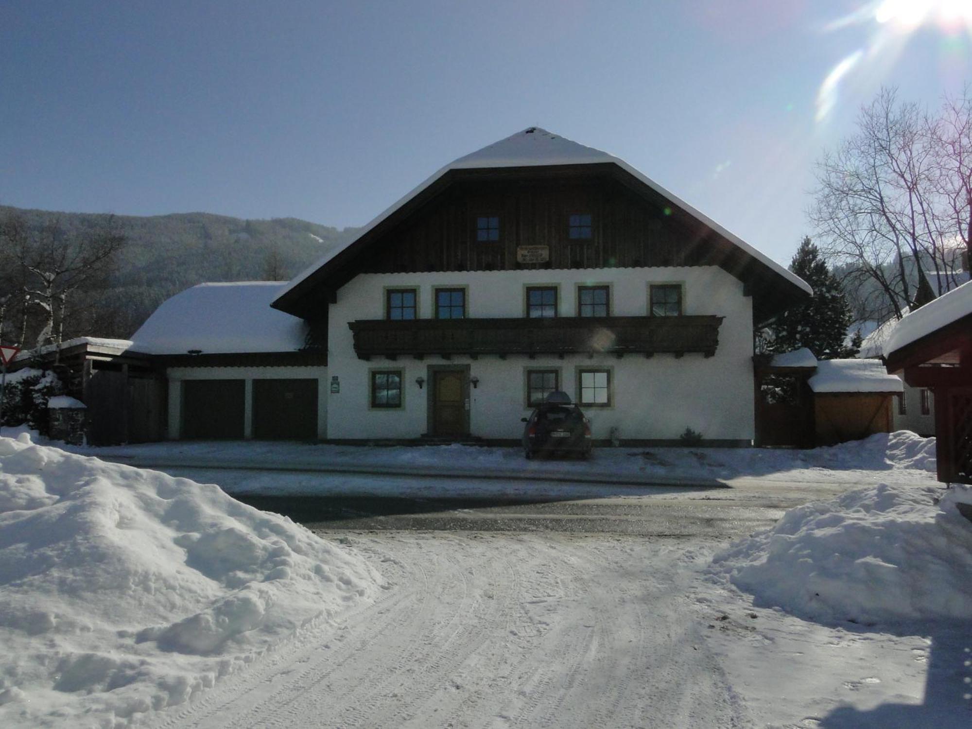 Haus Edelweiss Apartment Sankt Margarethen im Lungau Luaran gambar
